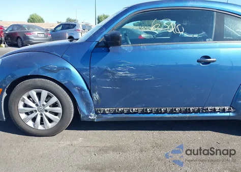 2016 Volkswagen Beetle 1.8T Fleet Edition из США, поврежденный, VIN 3VWF17AT6GM607369